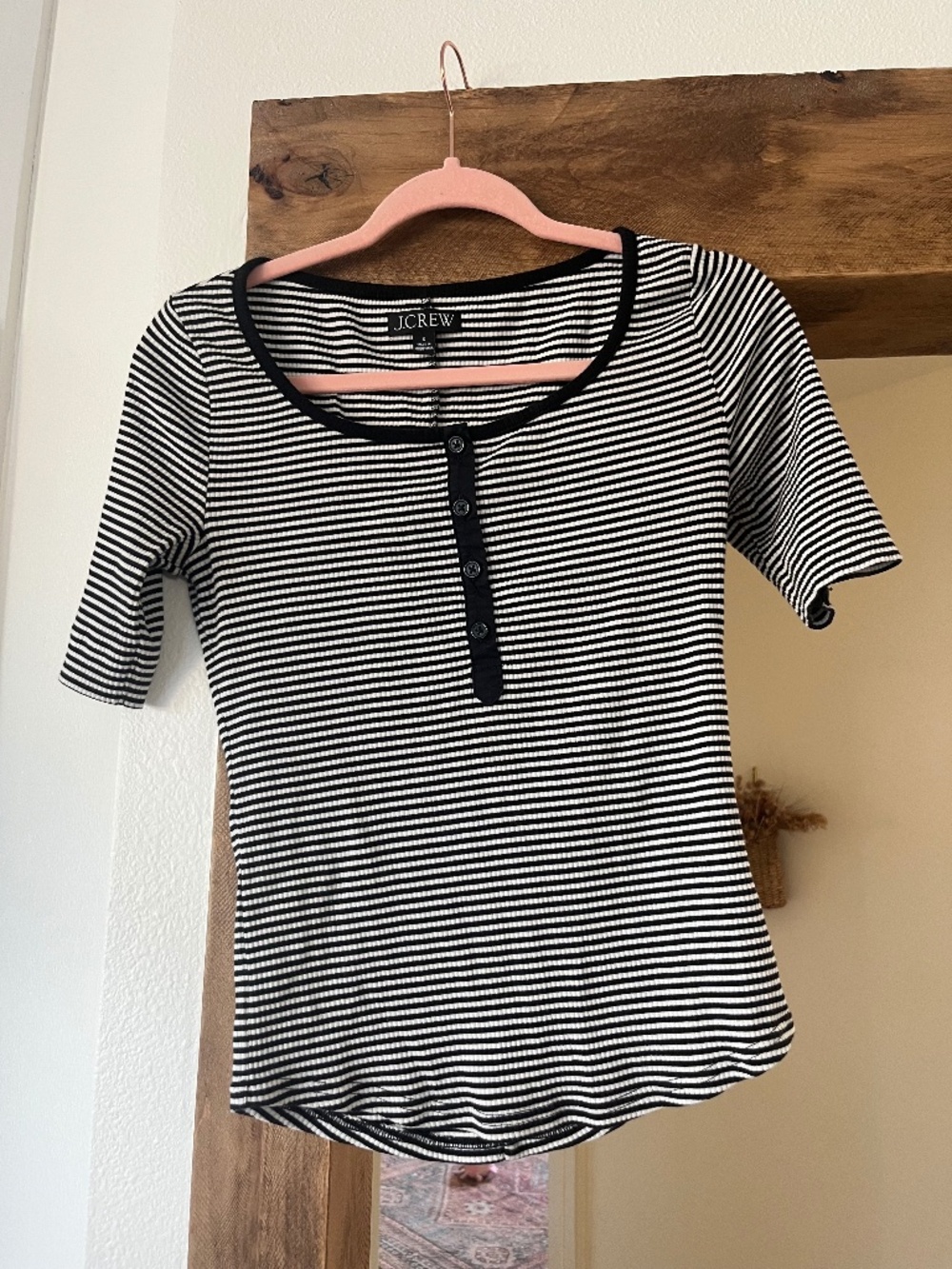 J crew top size small